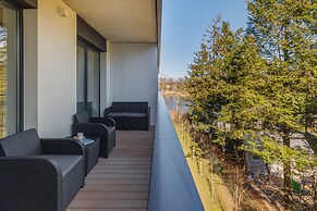 Dziwnów Spadochroniarzy by Renters