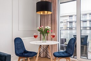 Dziwnów Spadochroniarzy by Renters