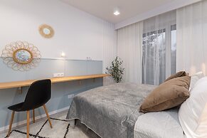 Dziwnów Spadochroniarzy by Renters