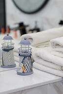 Dziwnów Spadochroniarzy by Renters