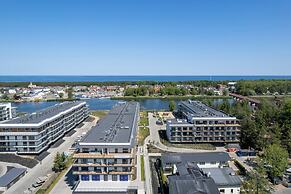 Dziwnów Spadochroniarzy by Renters