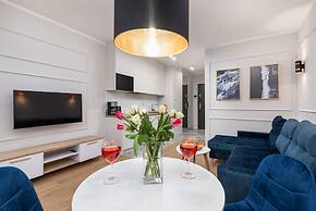 Dziwnów Spadochroniarzy by Renters