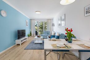 Dziwnów Spadochroniarzy by Renters