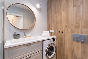 Dziwnów Spadochroniarzy by Renters