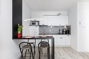 Dziwnów Spadochroniarzy by Renters