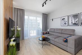 Dziwnów Spadochroniarzy by Renters