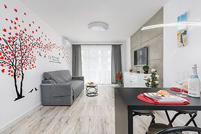 Dziwnów Spadochroniarzy by Renters