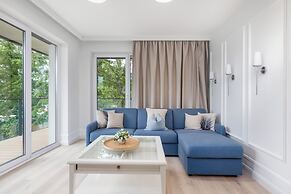 Dziwnów Spadochroniarzy by Renters