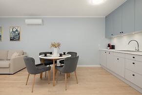 Dziwnów Spadochroniarzy by Renters