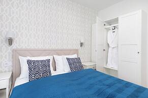 Dziwnów Spadochroniarzy by Renters