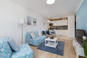 Dziwnów Spadochroniarzy by Renters