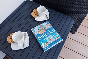 Dziwnów Spadochroniarzy by Renters