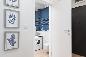 Dziwnów Spadochroniarzy by Renters