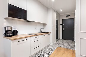 Dziwnów Spadochroniarzy by Renters