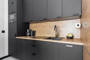 Dziwnów Spadochroniarzy by Renters