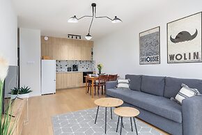 Dziwnów Spadochroniarzy by Renters