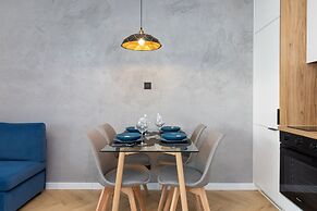 Dziwnów Spadochroniarzy by Renters