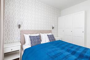 Dziwnów Spadochroniarzy by Renters