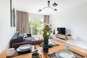 Dziwnów Spadochroniarzy by Renters