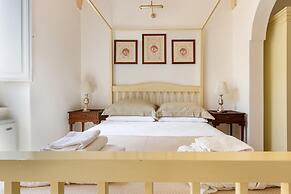 1966 Villa Medici Alla Macchia by Perle di Puglia