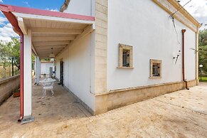 1966 Villa Medici Alla Macchia by Perle di Puglia