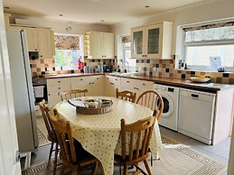 Bungalow by the Beach, Sleeps 6, Snowdonia, Wales