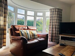 Bungalow by the Beach, Sleeps 6, Snowdonia, Wales