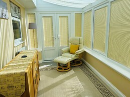 Bungalow by the Beach, Sleeps 6, Snowdonia, Wales