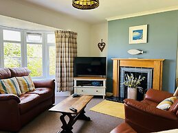 Bungalow by the Beach, Sleeps 6, Snowdonia, Wales