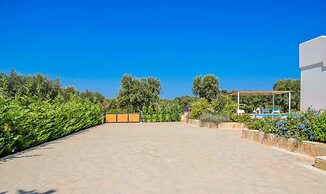 3062 Villa Theros by Perle di Puglia