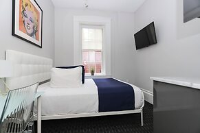 Maverick Suites at 40 Temple St