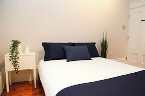 Maverick Suites at 40 Temple St