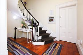 Maverick Suites at 40 Temple St