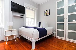 Maverick Suites at 40 Temple St