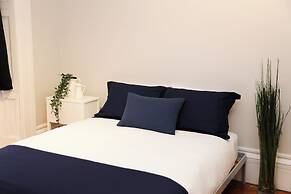 Maverick Suites at 40 Temple St