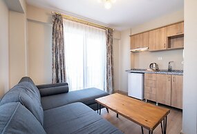 Lavin Hotel & Suites