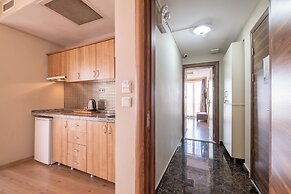 Lavin Hotel & Suites