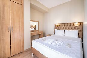 Lavin Hotel & Suites