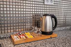 Lavin Hotel & Suites