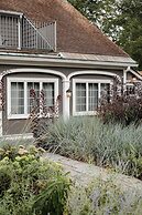 Hasbrouck House