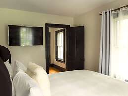 Hasbrouck House
