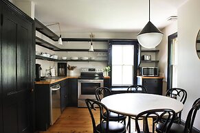 Hasbrouck House