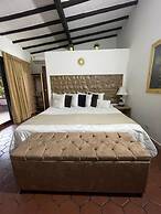 Aguacatala Hotel Boutique