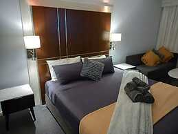 Your Stay In Surfers