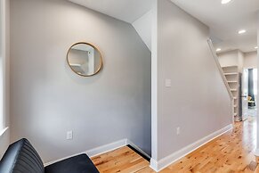 Trendy Fairmount Gem Roof Deck