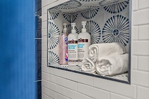 Trendy & Cozy Fishtown GameRoom