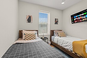 Stylish-Near Stadiums&Nightlife-GameRoom