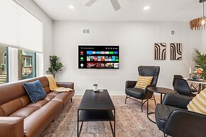Stylish-Near Stadiums&Nightlife-GameRoom