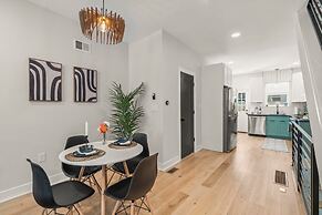 Stylish-Near Stadiums&Nightlife-GameRoom