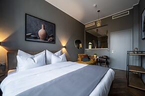 The Viaduct Suites & More